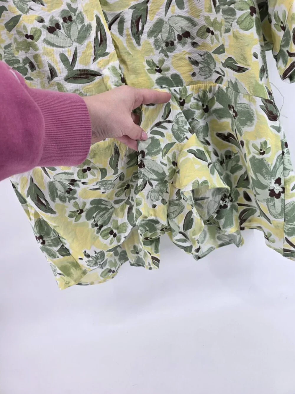 Indikah Green Yellow Floral Button-Up Romper – Size‎ M – Cotton Flowy